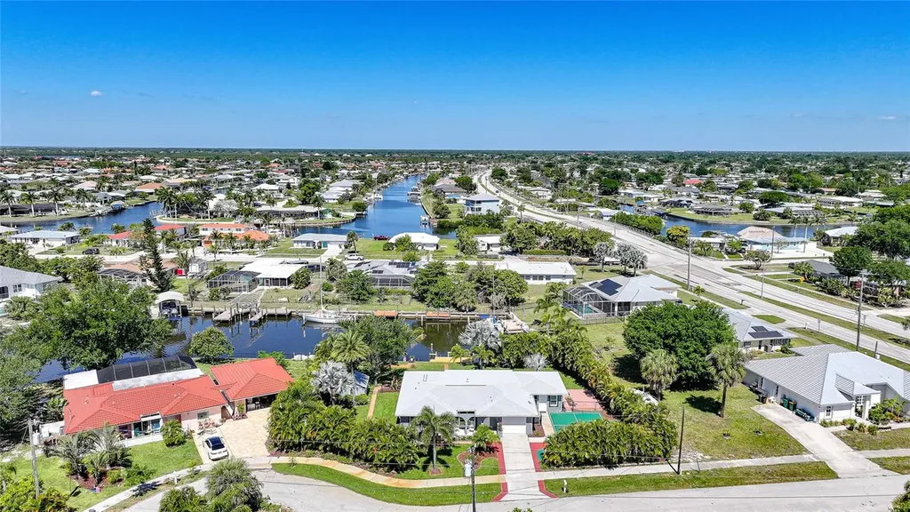 104 Free Court SE Port Charlotte FL 33952