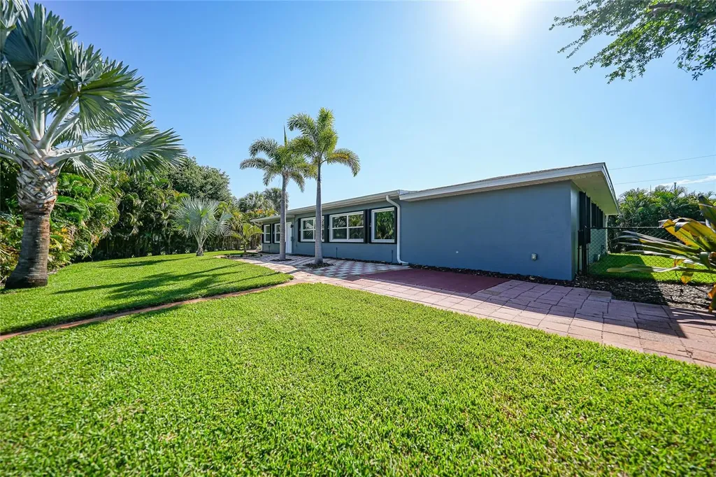 104 Free Court SE Port Charlotte FL 33952
