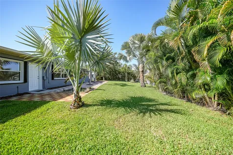 104 Free Court SE Port Charlotte FL 33952