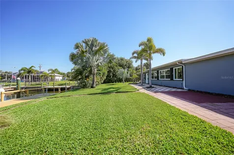 104 Free Court SE Port Charlotte FL 33952