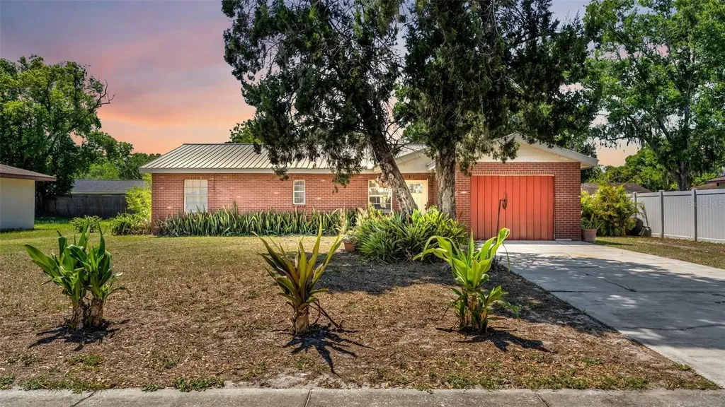 626 Swiss Drive Lakeland FL 33810