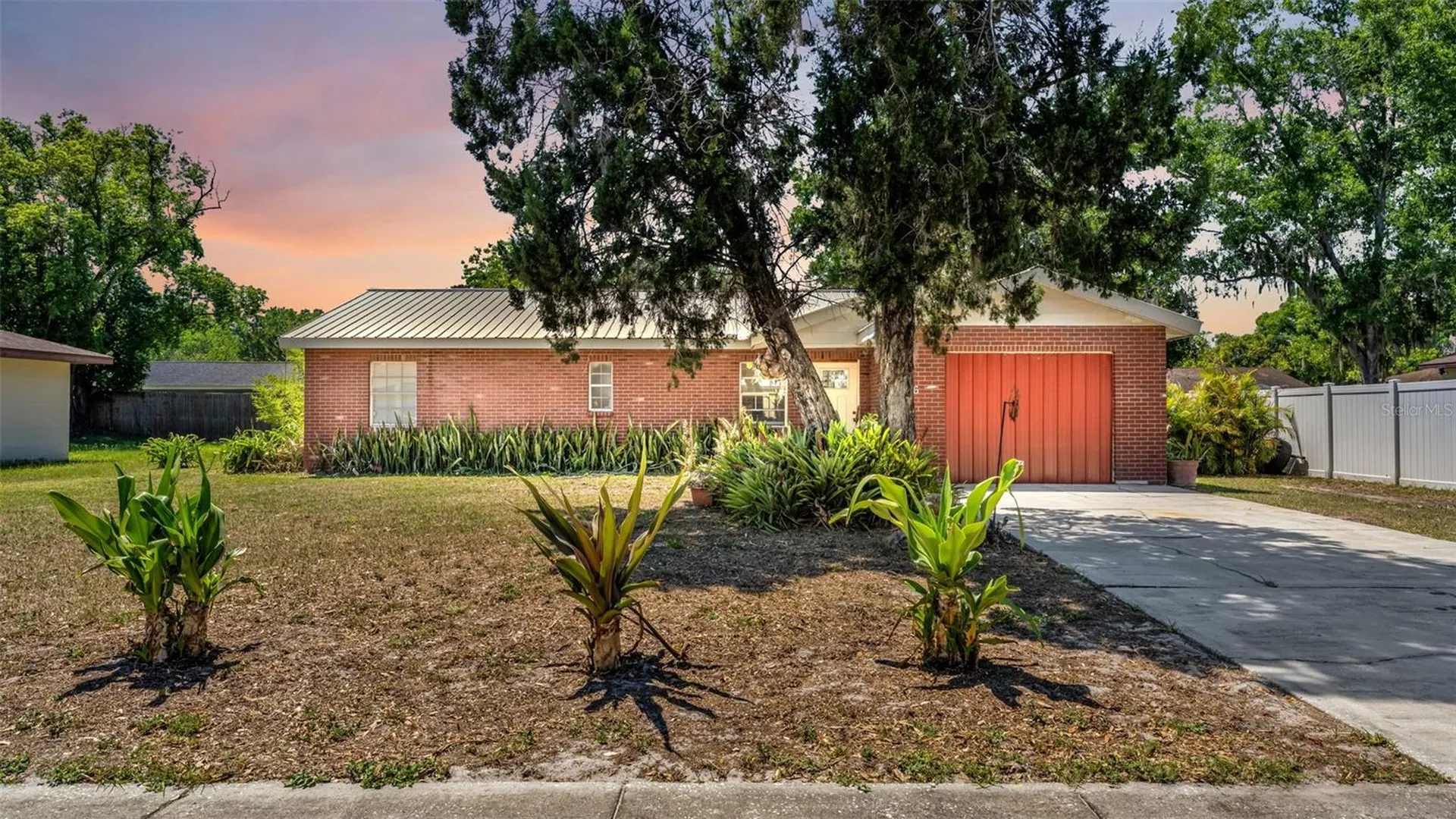 626 Swiss Drive Lakeland FL 33810