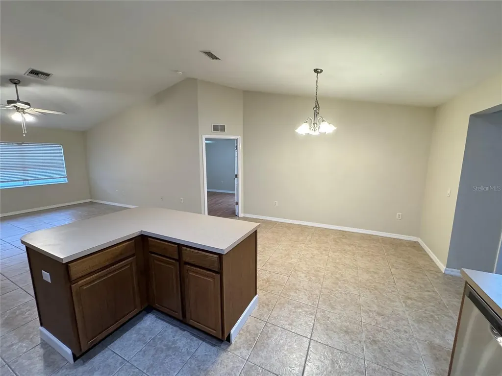 8213 Cozumel Sebring FL 33876
