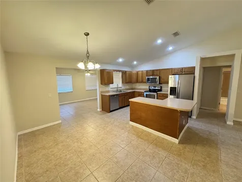 8213 Cozumel Sebring FL 33876