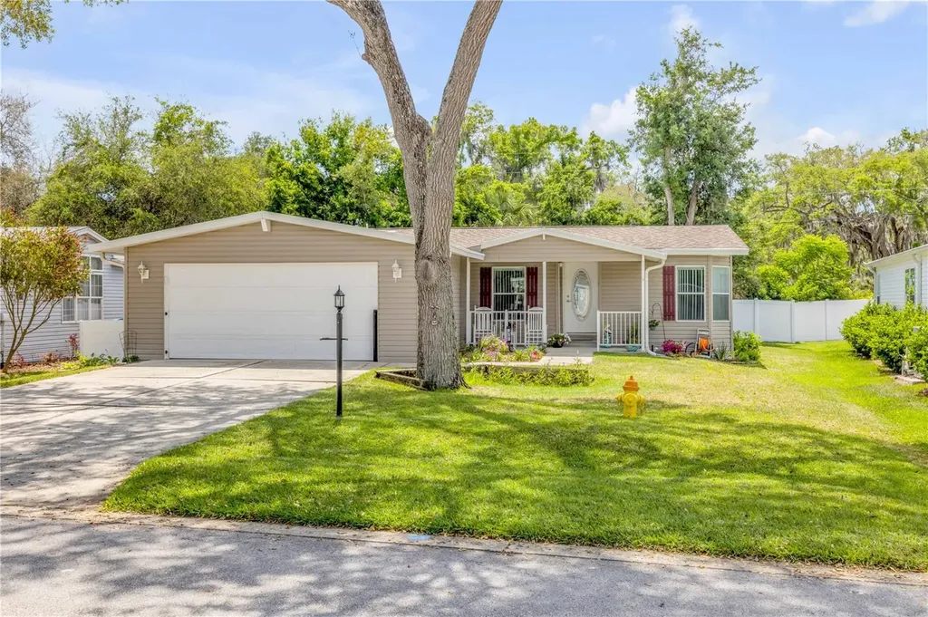 317 Water Landing Drive Oak Hill FL 32759