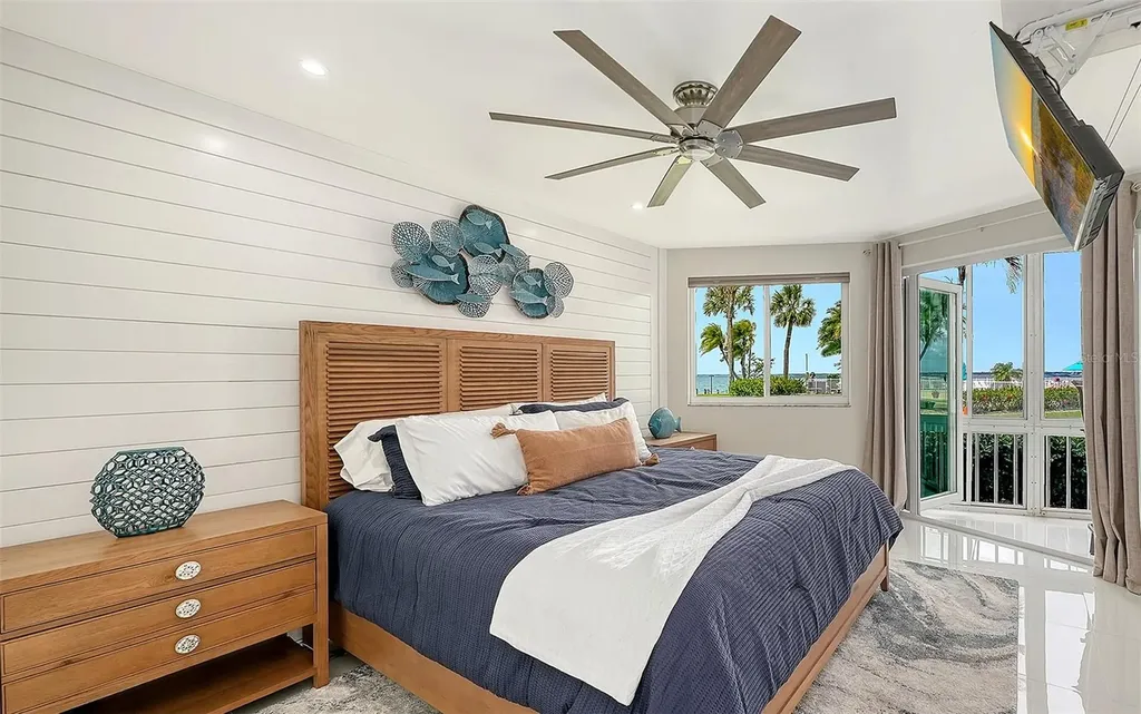 771 John Ringling Boulevard Sarasota FL 34236