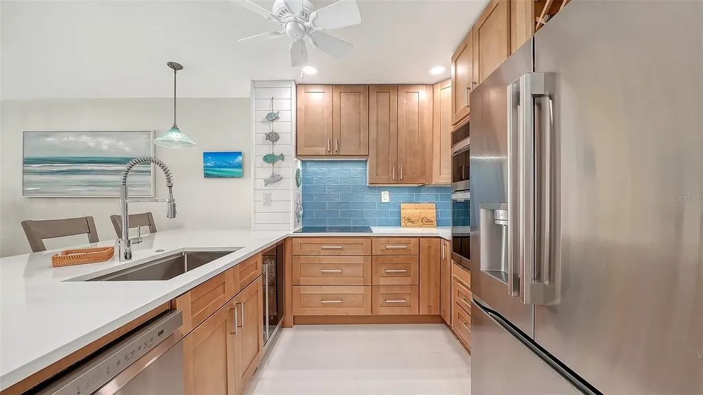 771 John Ringling Boulevard Sarasota FL 34236