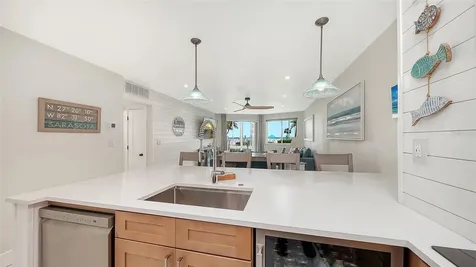 771 John Ringling Boulevard Sarasota FL 34236