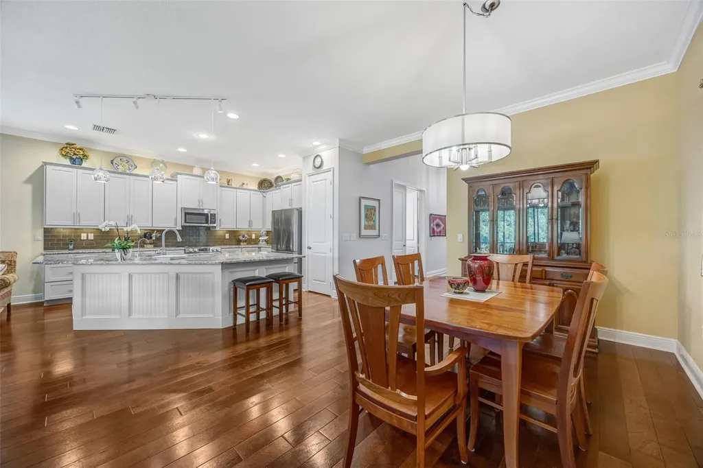 2415 Oakwood Preserve Drive Wesley Chapel FL 33543