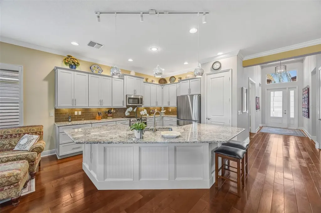 2415 Oakwood Preserve Drive Wesley Chapel FL 33543