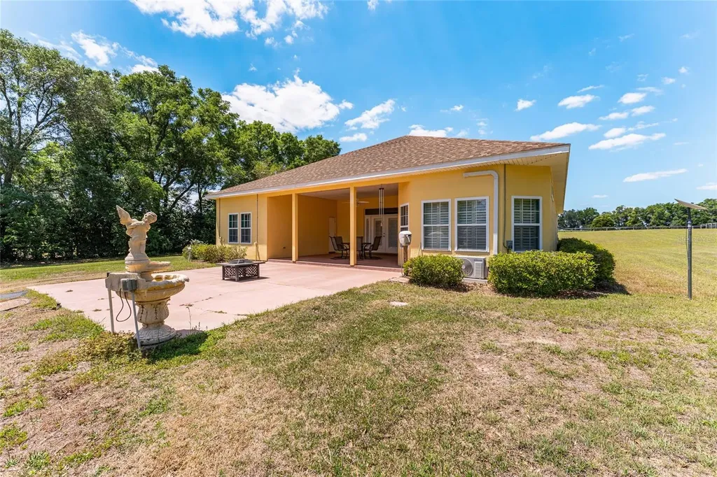 20860 SW 36th Street Dunnellon FL 34431