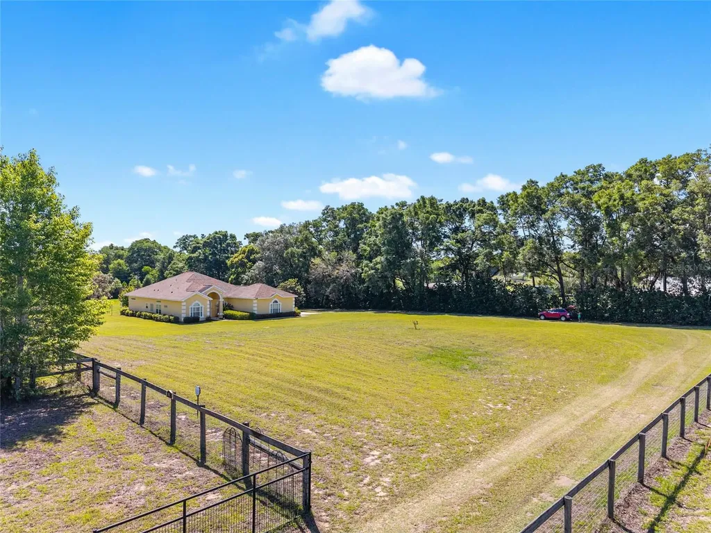 20860 SW 36th Street Dunnellon FL 34431