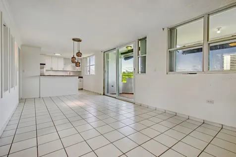 Cond. Bayside Cove 105 Avenue Arterial Hostos San Juan PR 00918