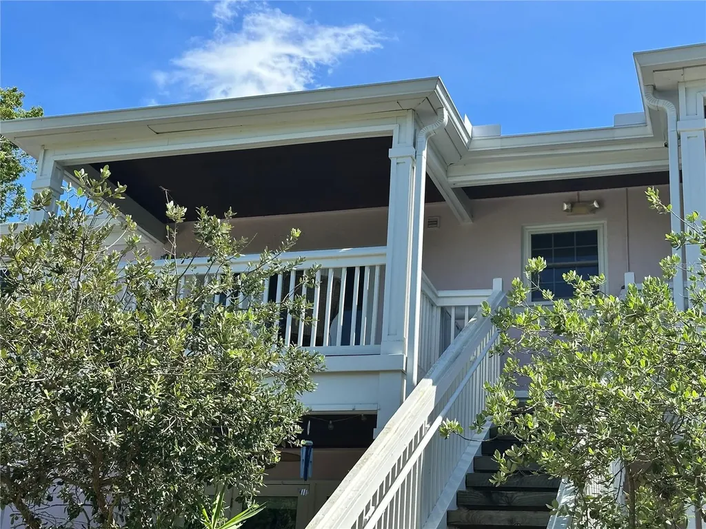 251 Pompano Drive SE St Petersburg FL 33705