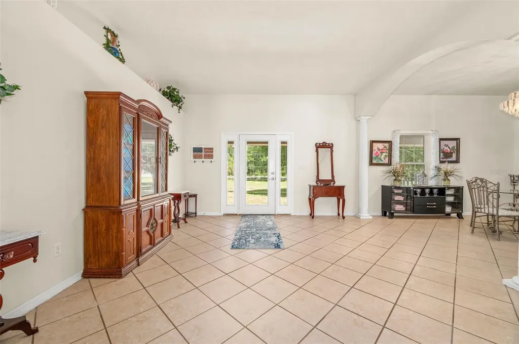 6459 SE County Road 337 Newberry FL 32669