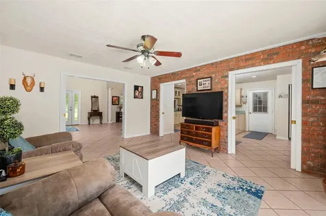 6459 SE County Road 337 Newberry FL 32669