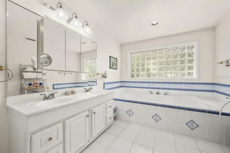 6459 SE County Road 337 Newberry FL 32669