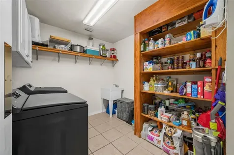 6459 SE County Road 337 Newberry FL 32669
