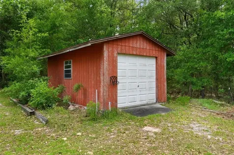 6459 SE County Road 337 Newberry FL 32669