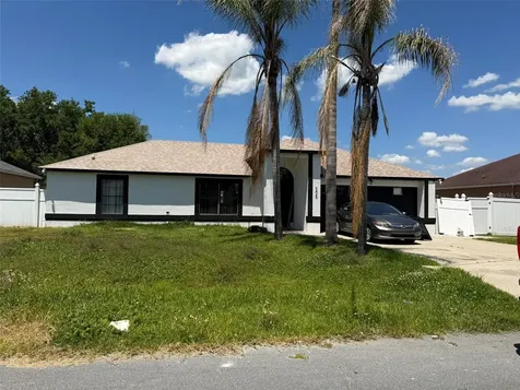 305 Cornwallis Court Kissimmee FL 34758
