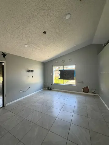 305 Cornwallis Court Kissimmee FL 34758