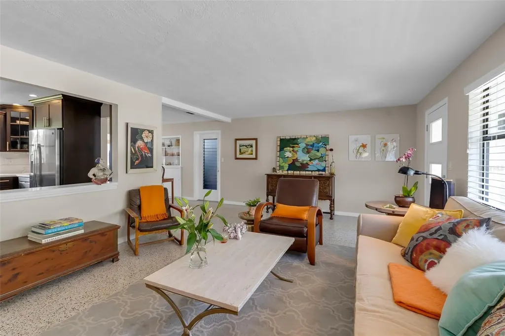 2440 Valencia Drive Sarasota FL 34239