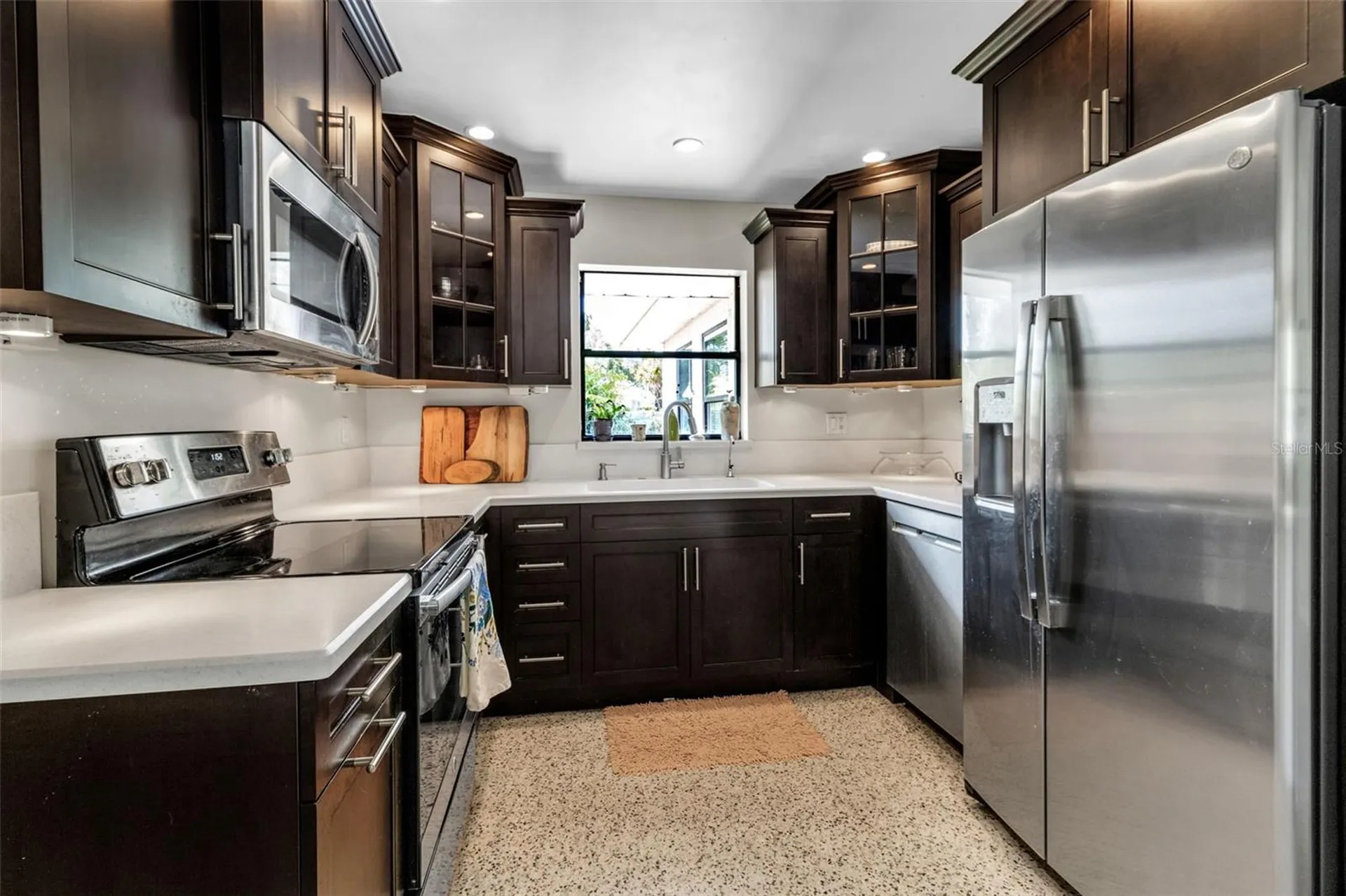 2440 Valencia Drive Sarasota FL 34239