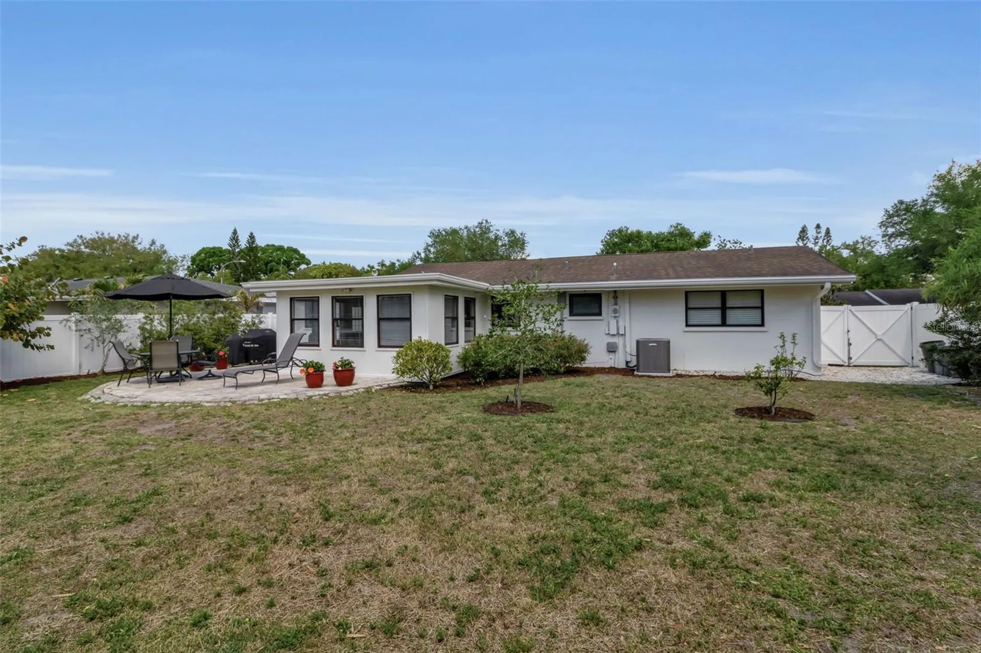 2440 Valencia Drive Sarasota FL 34239
