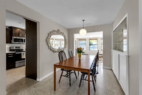 2440 Valencia Drive Sarasota FL 34239