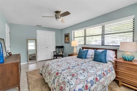 2440 Valencia Drive Sarasota FL 34239