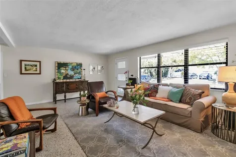 2440 Valencia Drive Sarasota FL 34239