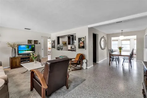 2440 Valencia Drive Sarasota FL 34239