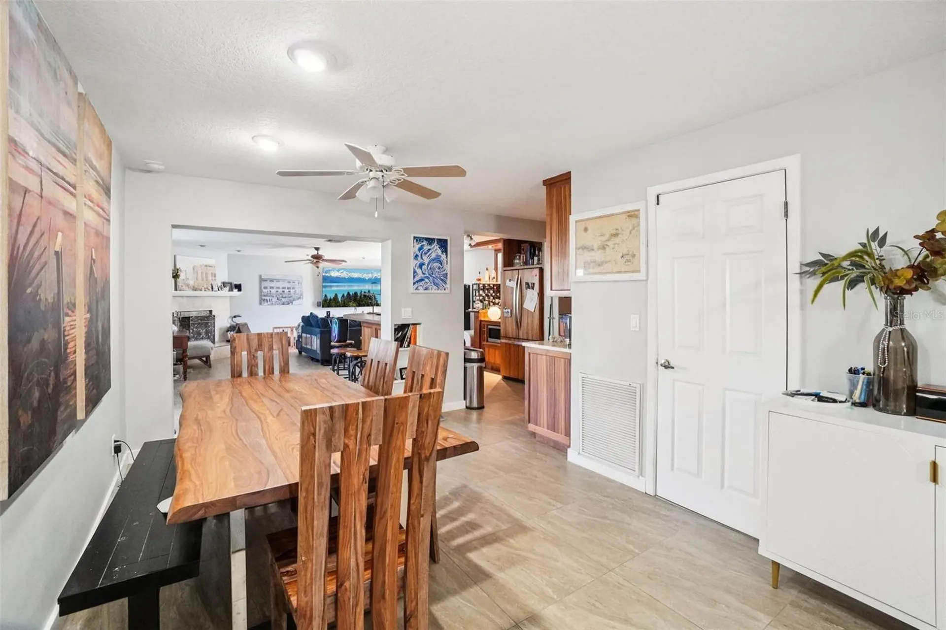 162 SE Lincoln Circle N St Petersburg FL 33703