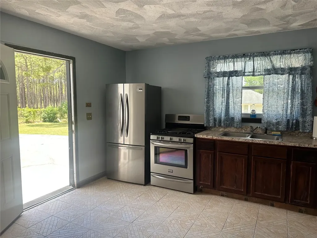 8240 W Edgehill Court Crystal River FL 34429