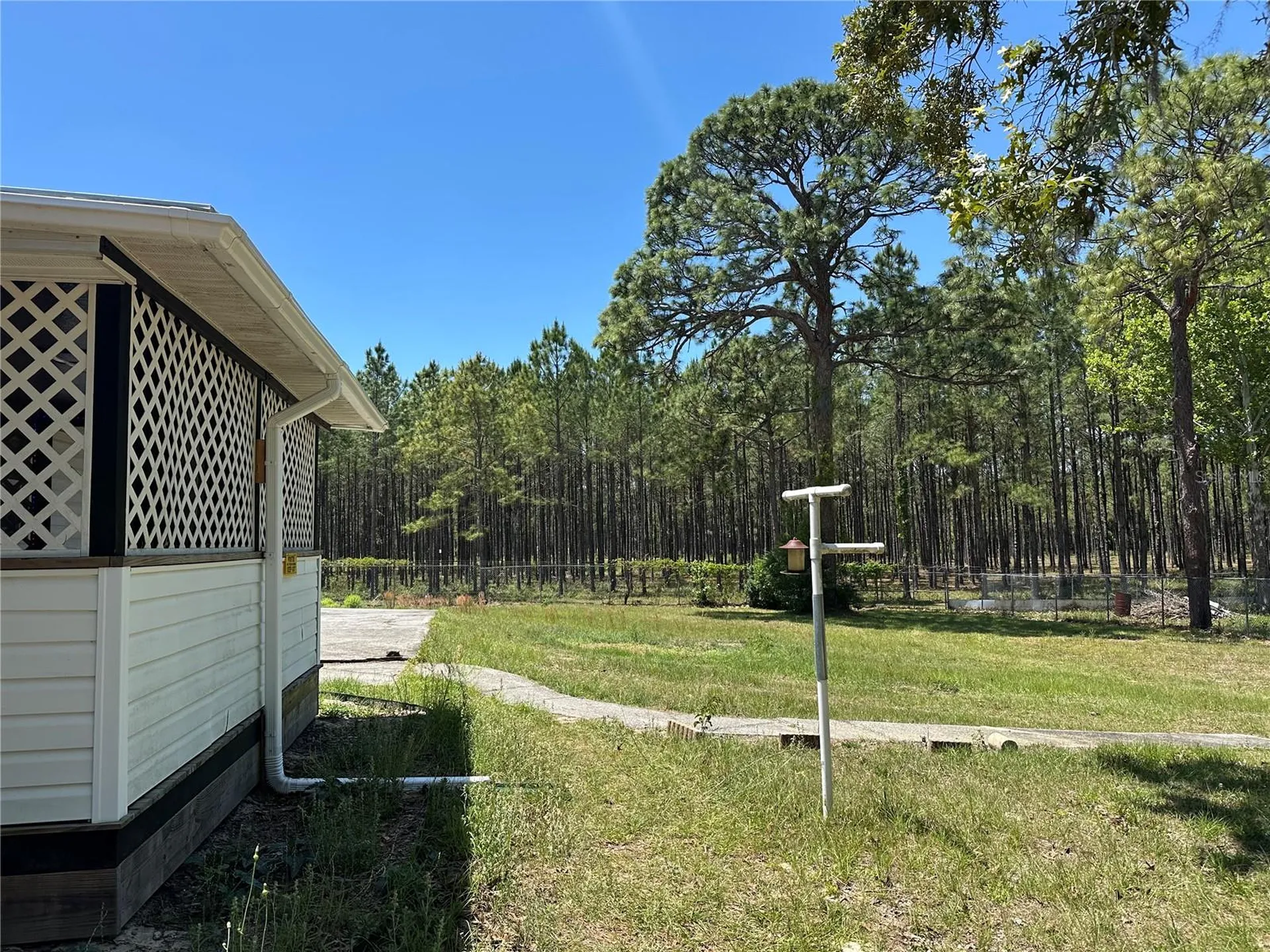 8240 W Edgehill Court Crystal River FL 34429