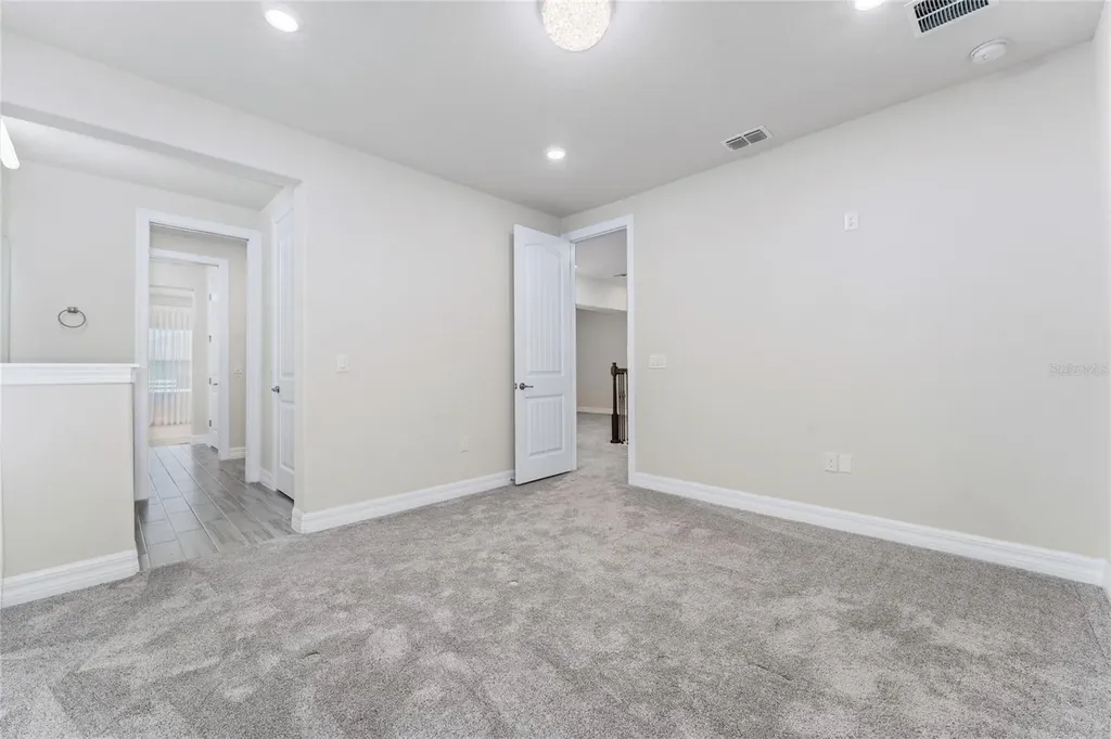 9242 Hanging Vine Court Orlando FL 32836