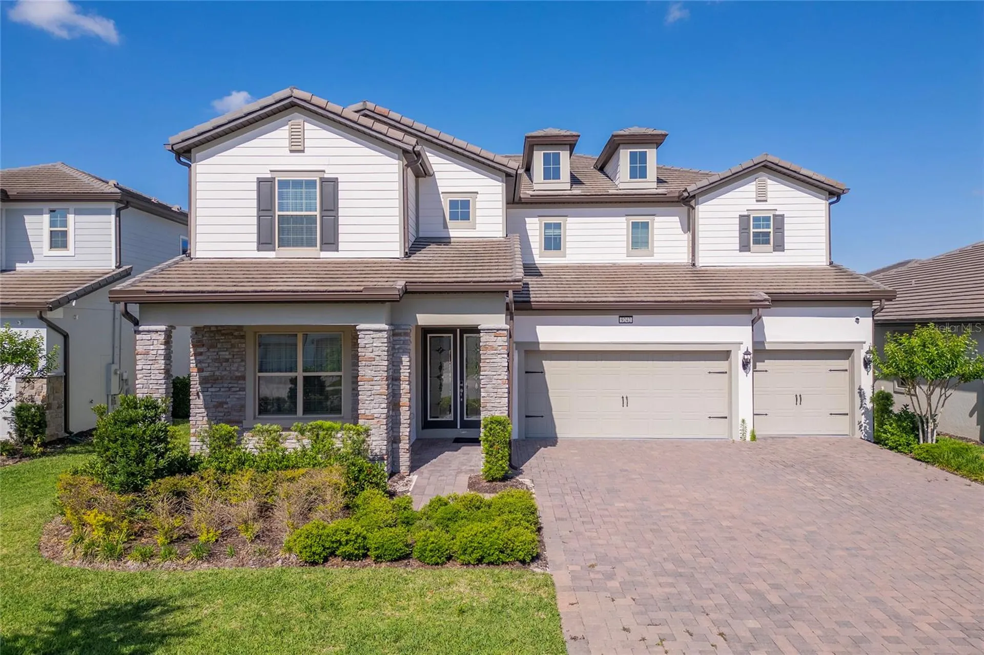 9242 Hanging Vine Court Orlando FL 32836