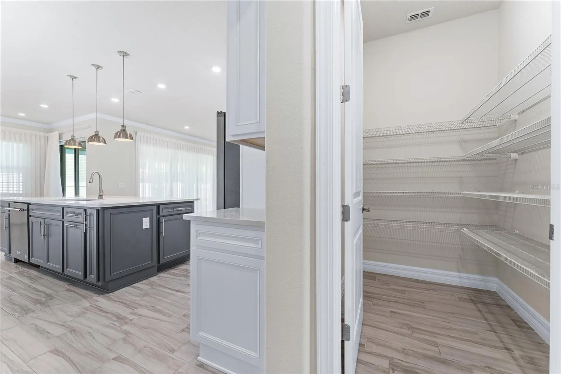 9242 Hanging Vine Court Orlando FL 32836