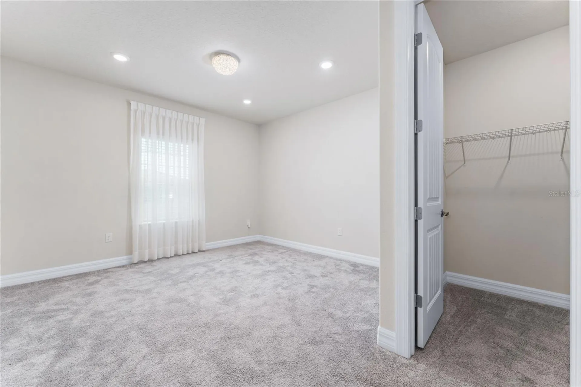 9242 Hanging Vine Court Orlando FL 32836