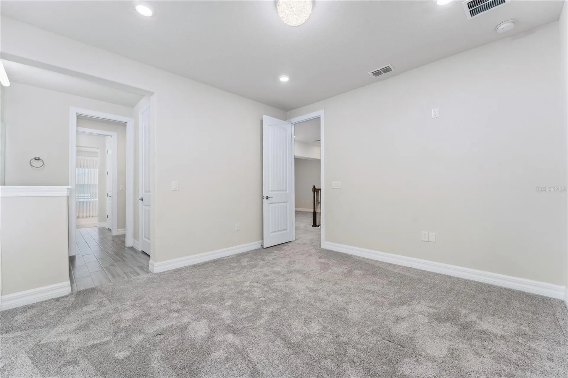 9242 Hanging Vine Court Orlando FL 32836