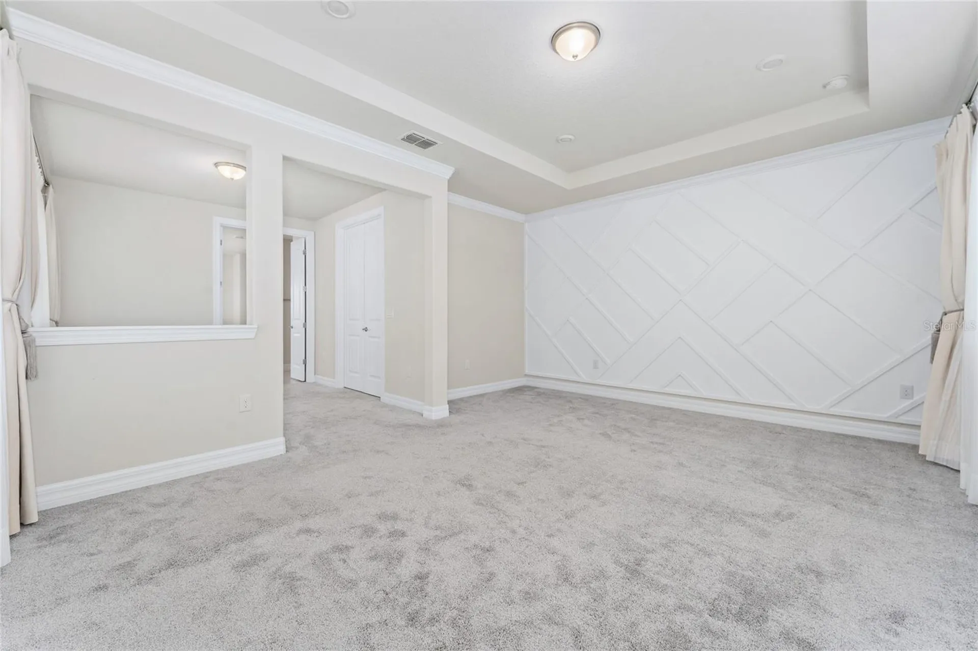 9242 Hanging Vine Court Orlando FL 32836