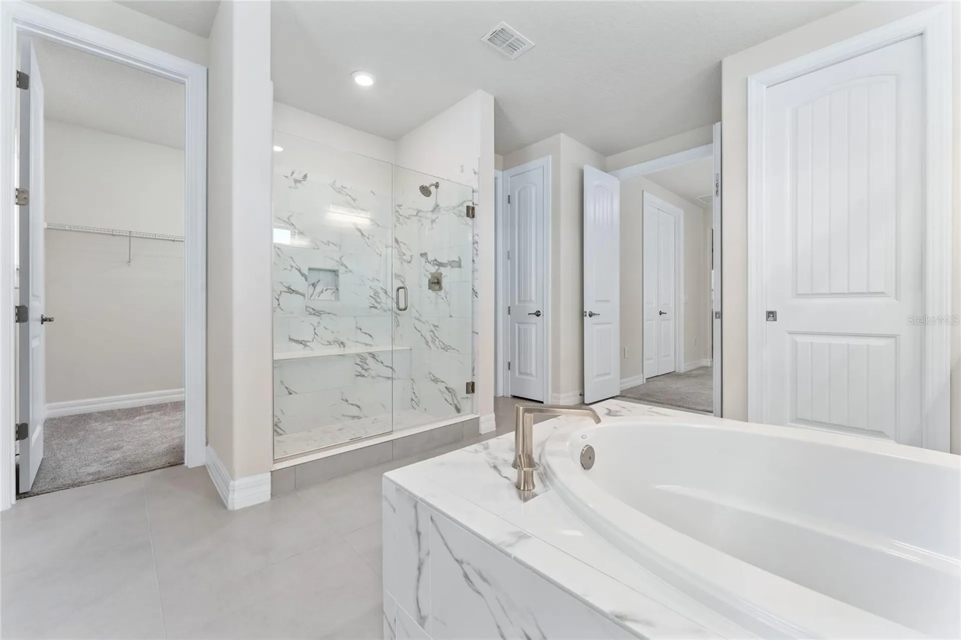 9242 Hanging Vine Court Orlando FL 32836