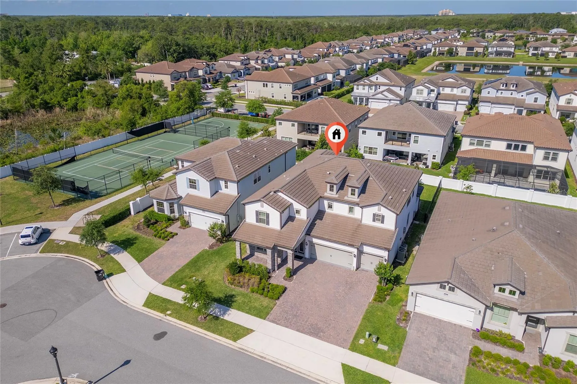 9242 Hanging Vine Court Orlando FL 32836