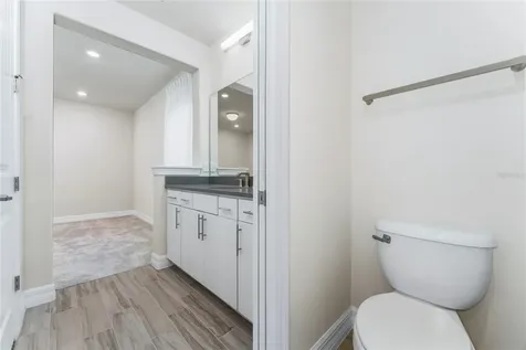 9242 Hanging Vine Court Orlando FL 32836