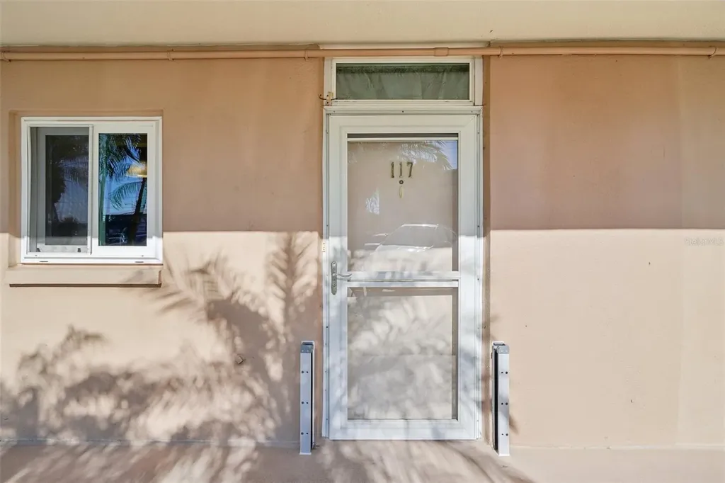 1847 Shore Drive S South Pasadena FL 33707