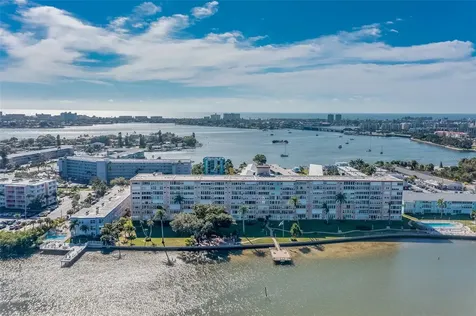 1847 Shore Drive S South Pasadena FL 33707