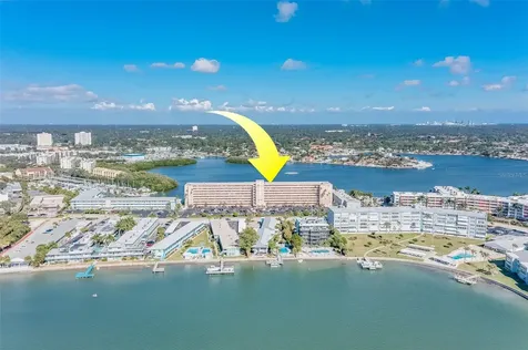 1847 Shore Drive S South Pasadena FL 33707