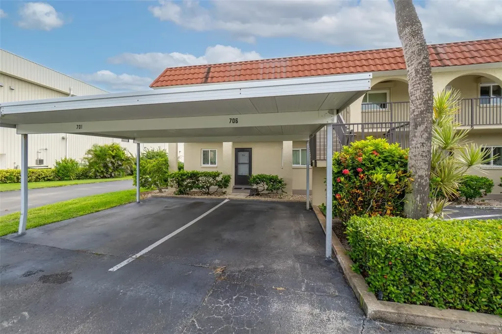 201 Saint Lucie Lane Cocoa Beach FL 32931