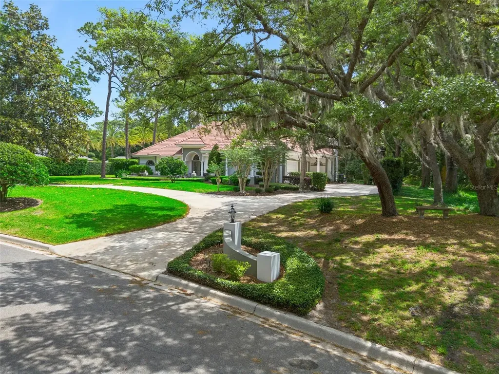 628 E Club Circle Longwood FL 32779