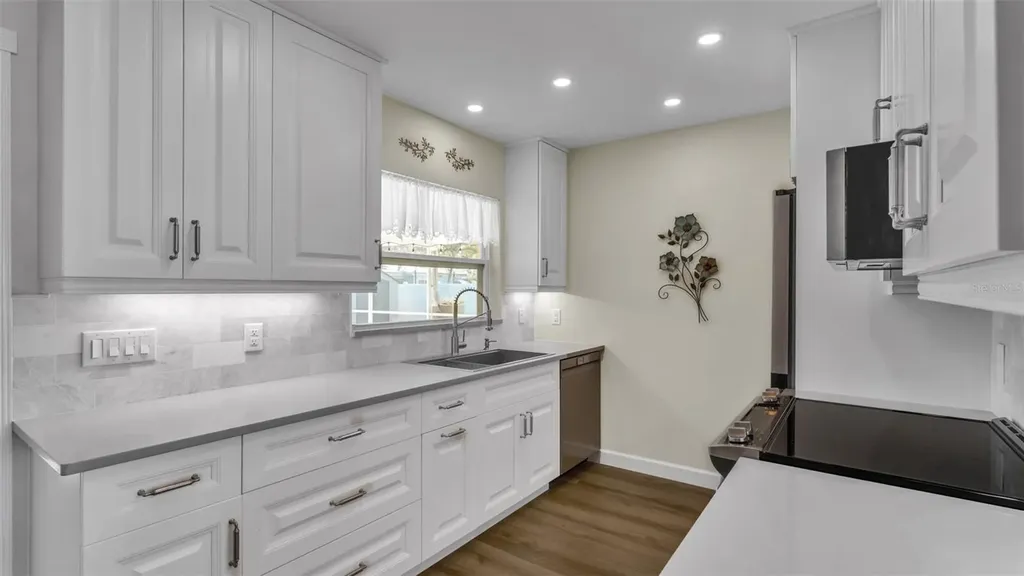 1443 Eastfield Drive Clearwater FL 33764
